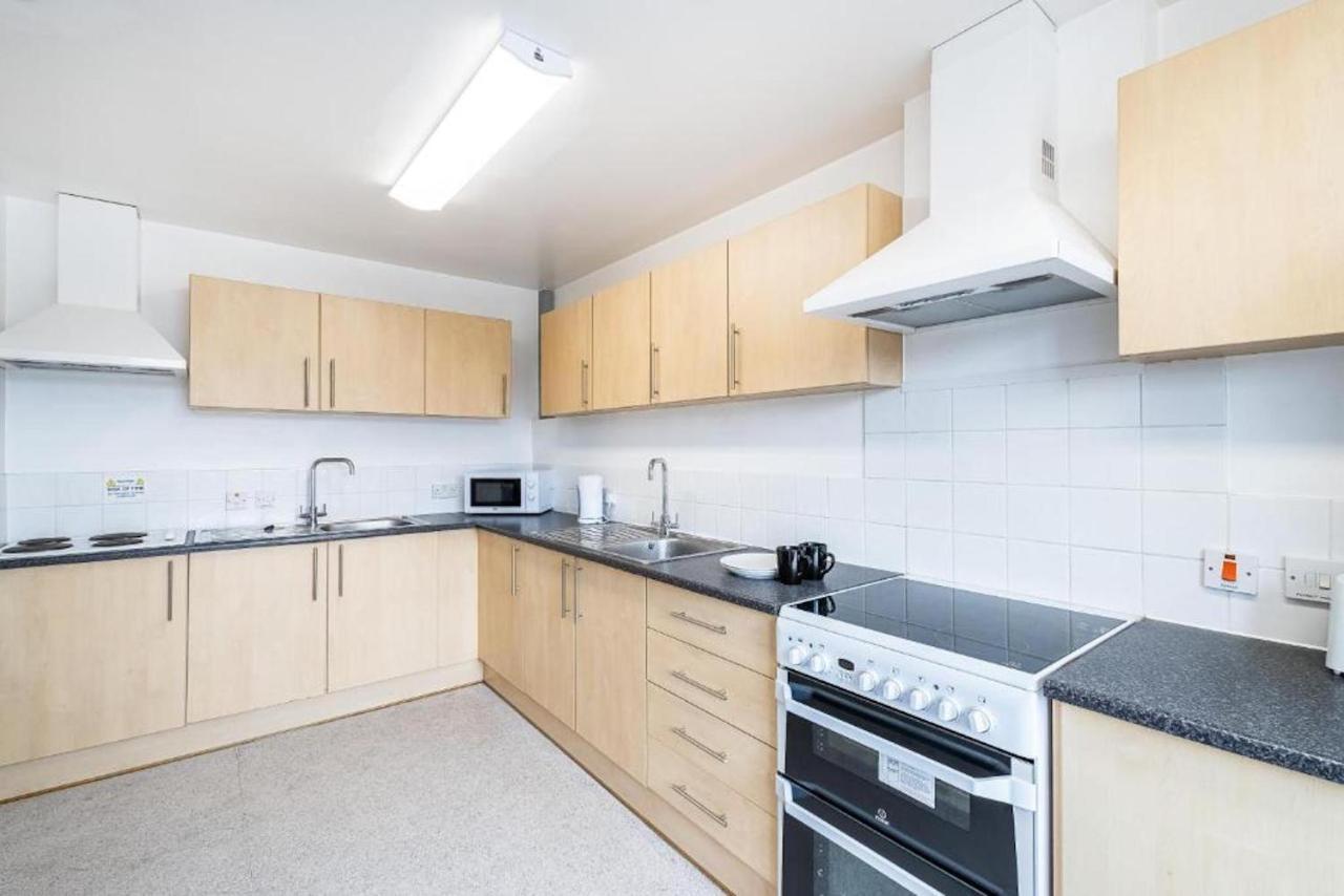 Apart-hotel En Rooms, Gillingham - Sk *